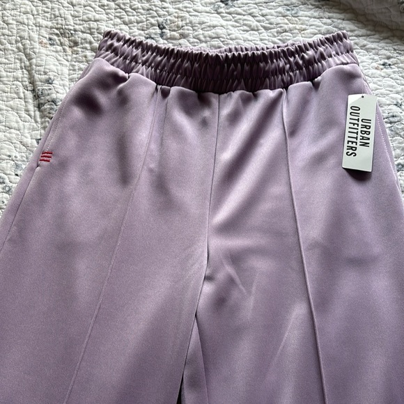 URBAN OUTFITTERS Pants - Picture 2 of 5